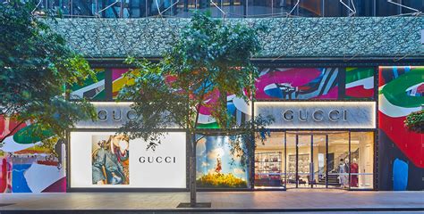 bondi junction westfield gucci opening hours|Gucci sydney Westfield.